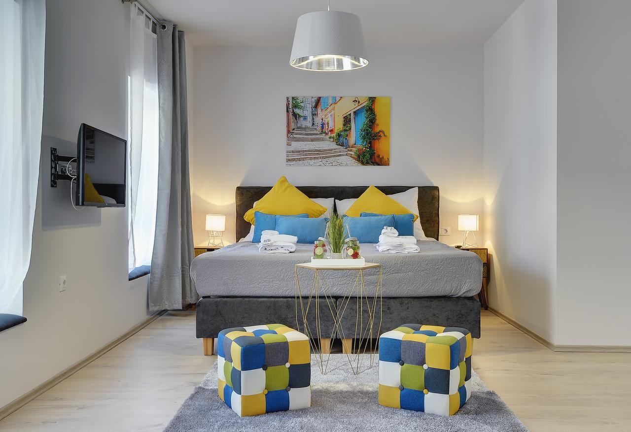 D&A City Center Apartments With Free Parking Pula Exterior foto