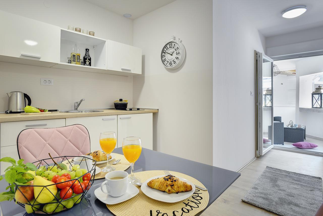 D&A City Center Apartments With Free Parking Pula Exterior foto